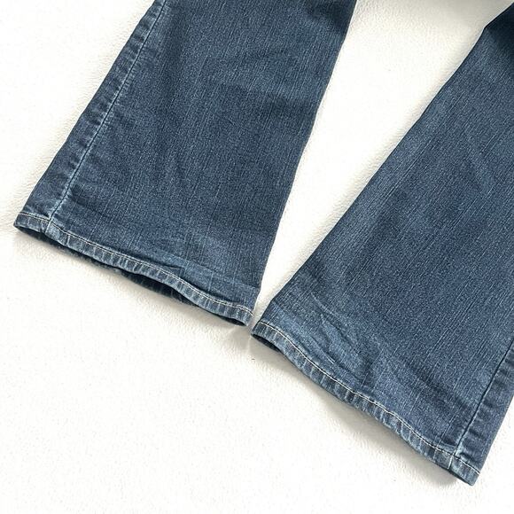 Levi Signature Women Modern Bootcut Jeans Medium Wash Mid Rise Stretch Denim 4 M - Picture 8 of 12